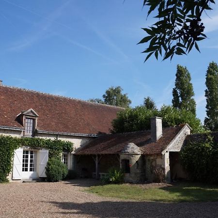 Les Hauts De Chaume Génillé Exteriör bild